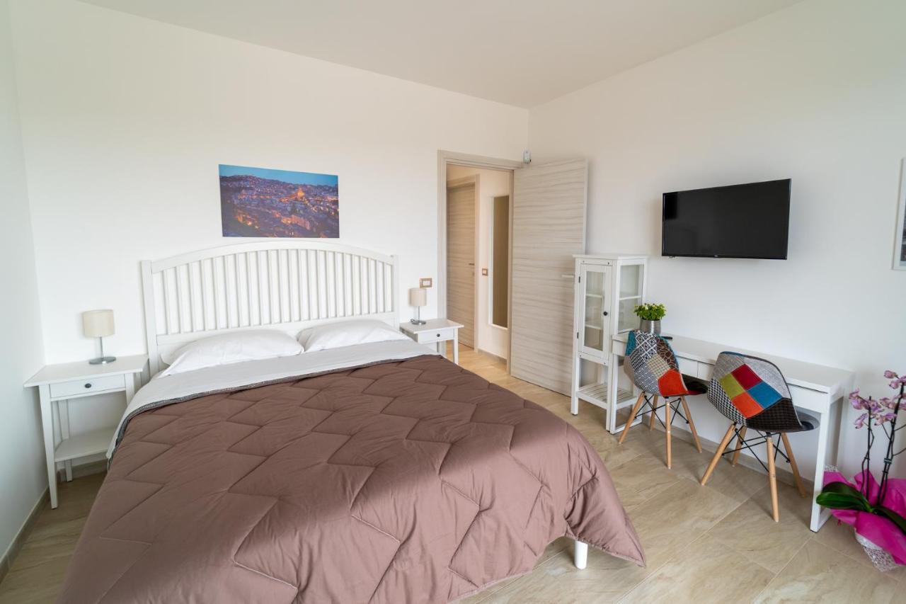 Nni Mia Hotel Modica Eksteriør billede